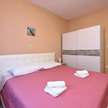 Дом отдыха My Dalmatia - Sea View Possedaria With Amazing Roof Terrace