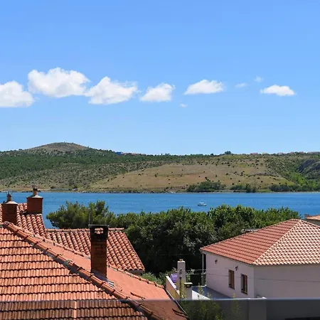 Vakantiehuis My Dalmatia - Sea View Possedaria With Amazing Roof Terrace *